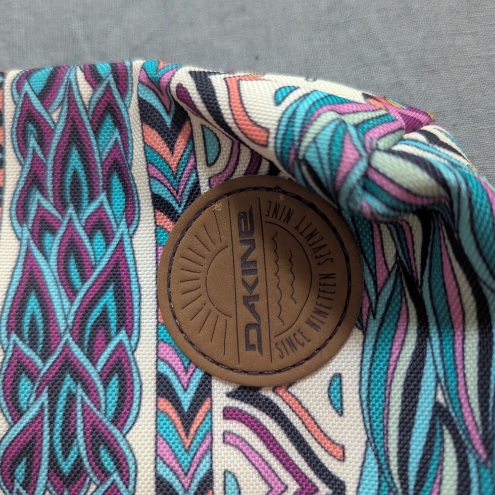 Dakine Multicolor Crossbody Bag - Picture 2 of 7